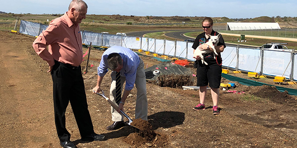 mark townend john mcveigh turning sod toowoomba rspca